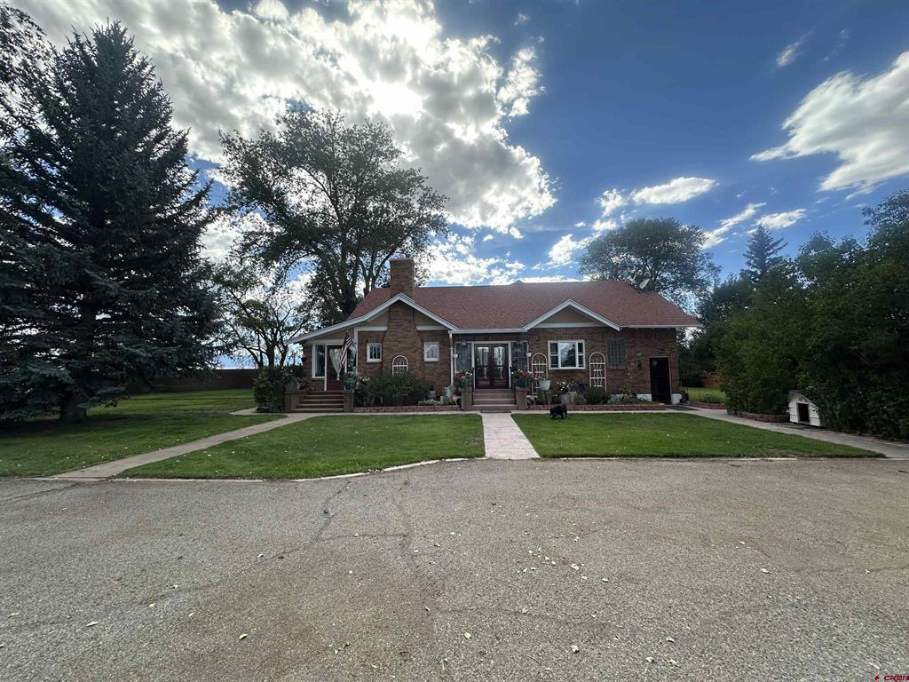 3165 Highway 160 E — photo