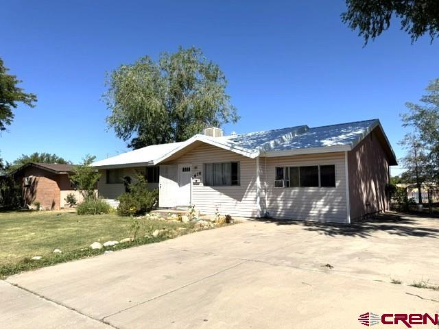 616 Alameda Drive — photo