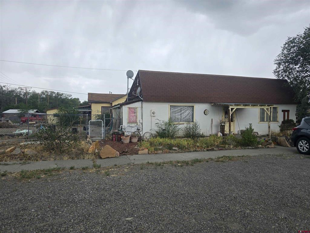 747 N Ute Avenue — photo