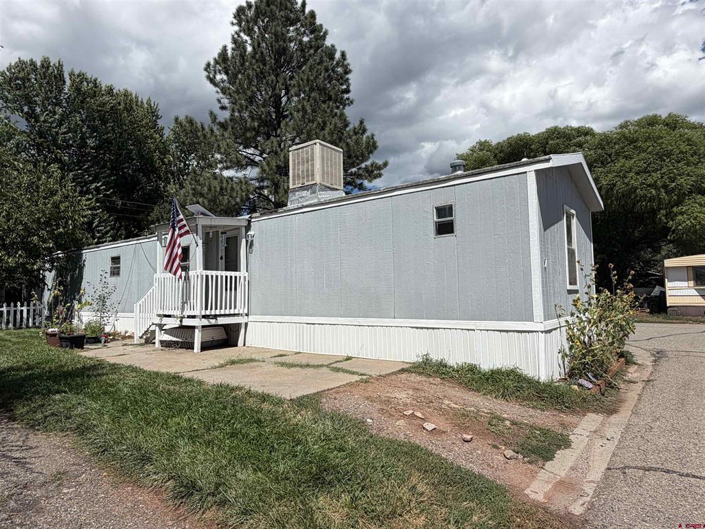 7 Golden West Drive — photo