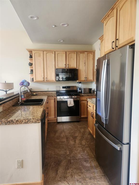 50 River Oaks Drive 105 — photo