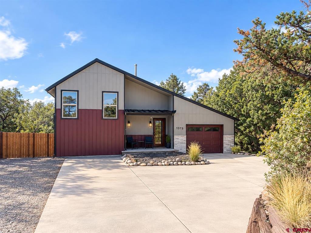 1375 N Cactus Drive — photo