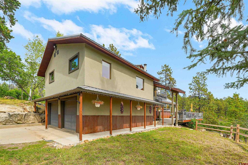 1135 Stagecoach — photo