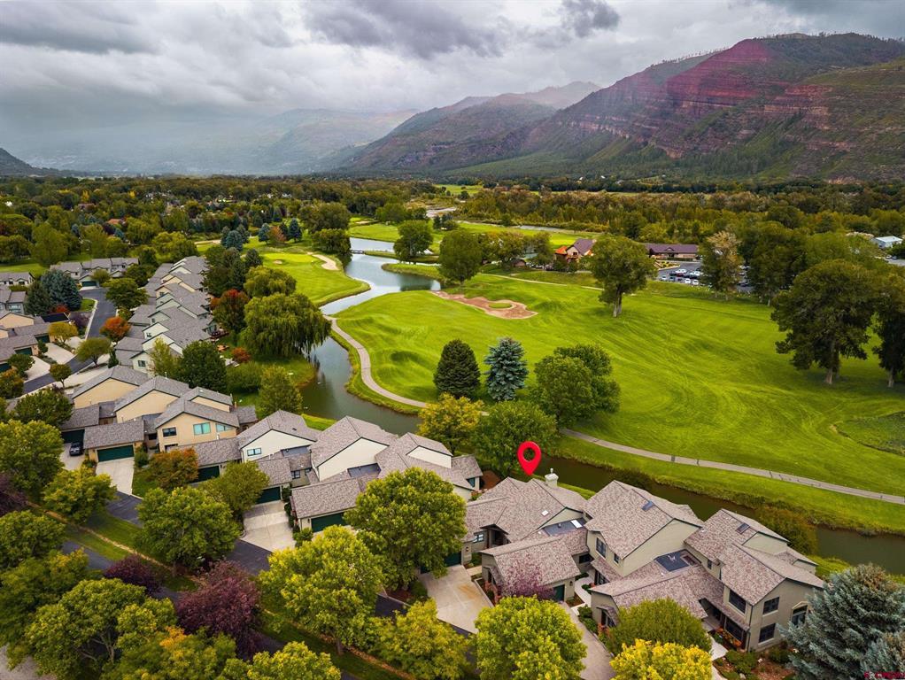 30 Cypress Court — photo