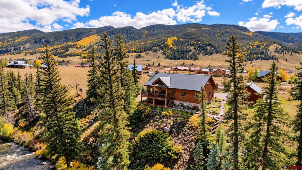 215 Aspen Drive — photo