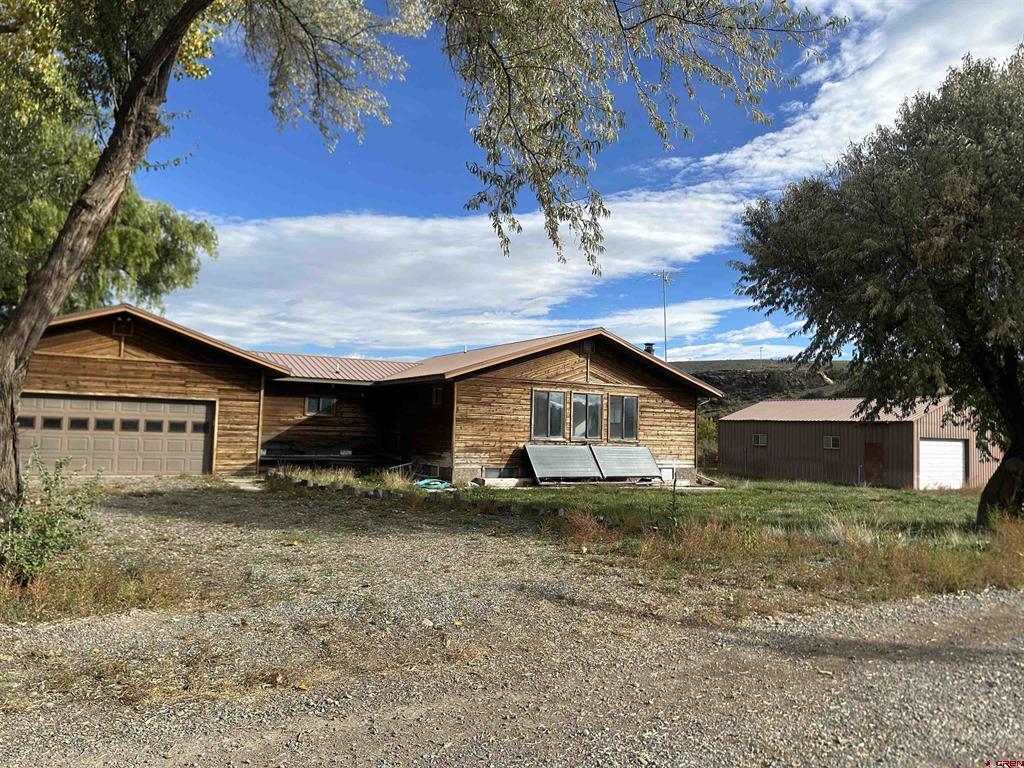 58001 Maple Grove Road — photo