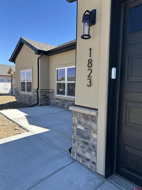 1823 6429 Circle — photo