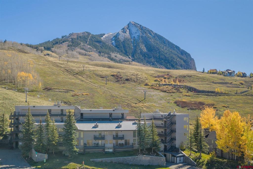 18 Snowmass Road Unit 204 — photo