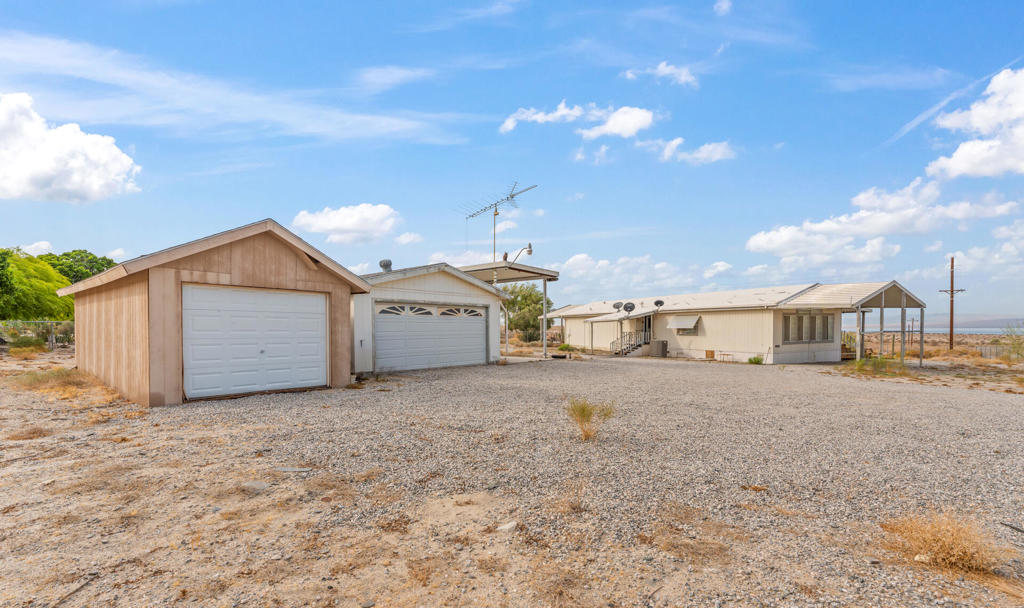 101815 Sea Breeze Drive — photo