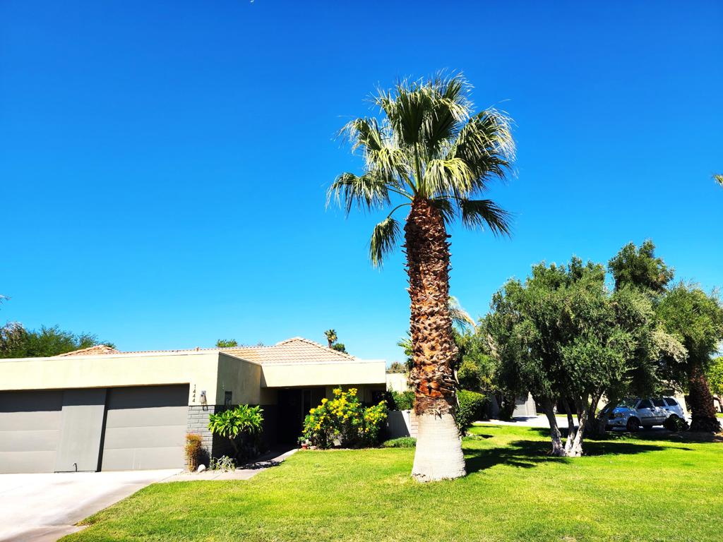 1444 Sunflower Circle N — photo