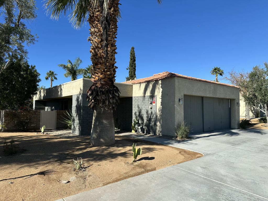 1400 Sunflower Circle S — photo