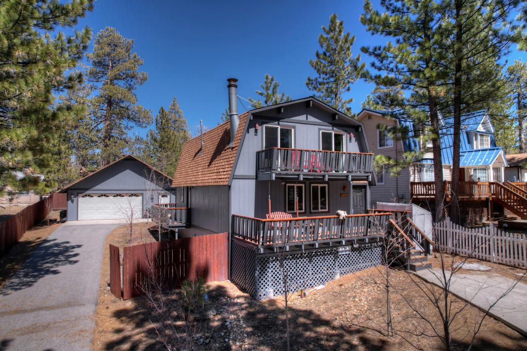 40138 Hillcrest Drive — photo
