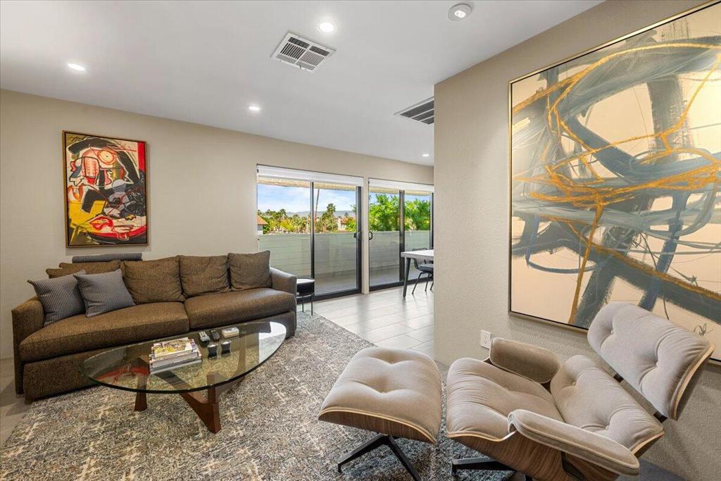 467 S Calle El Segundo #D1, Palm Springs, CA 92262 | Realty.com