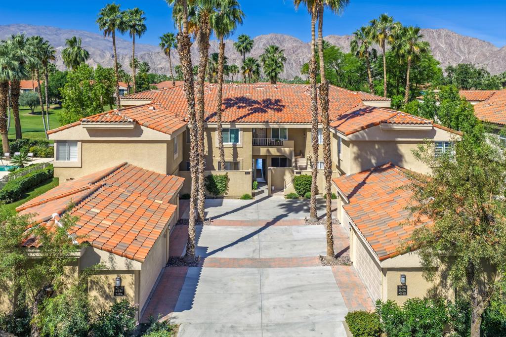 55439 Winged Foot — photo