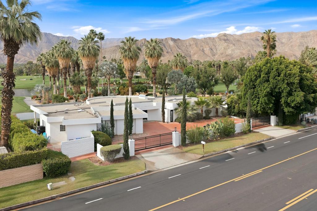 71467 Country Club Drive — photo