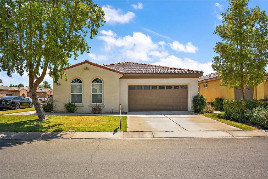 49528 Pacino Street — photo