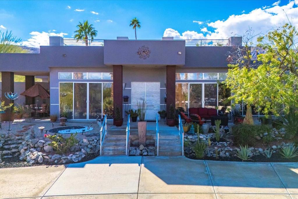 39061 Bel Air Drive — photo