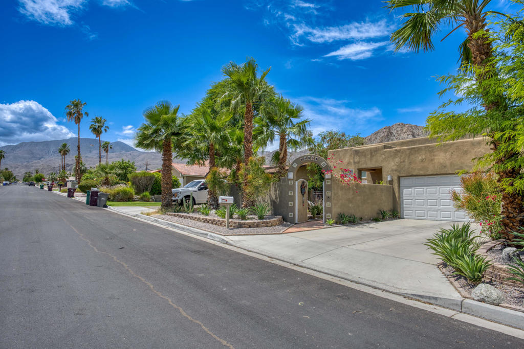 53595 Avenida Diaz — photo