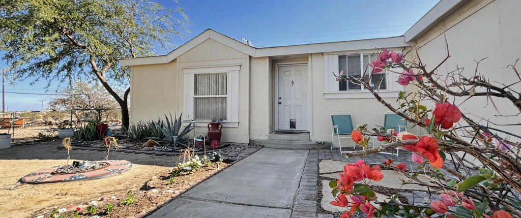 1023 S Marina Drive — photo