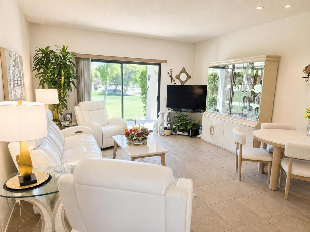 28486 Taos Court — photo