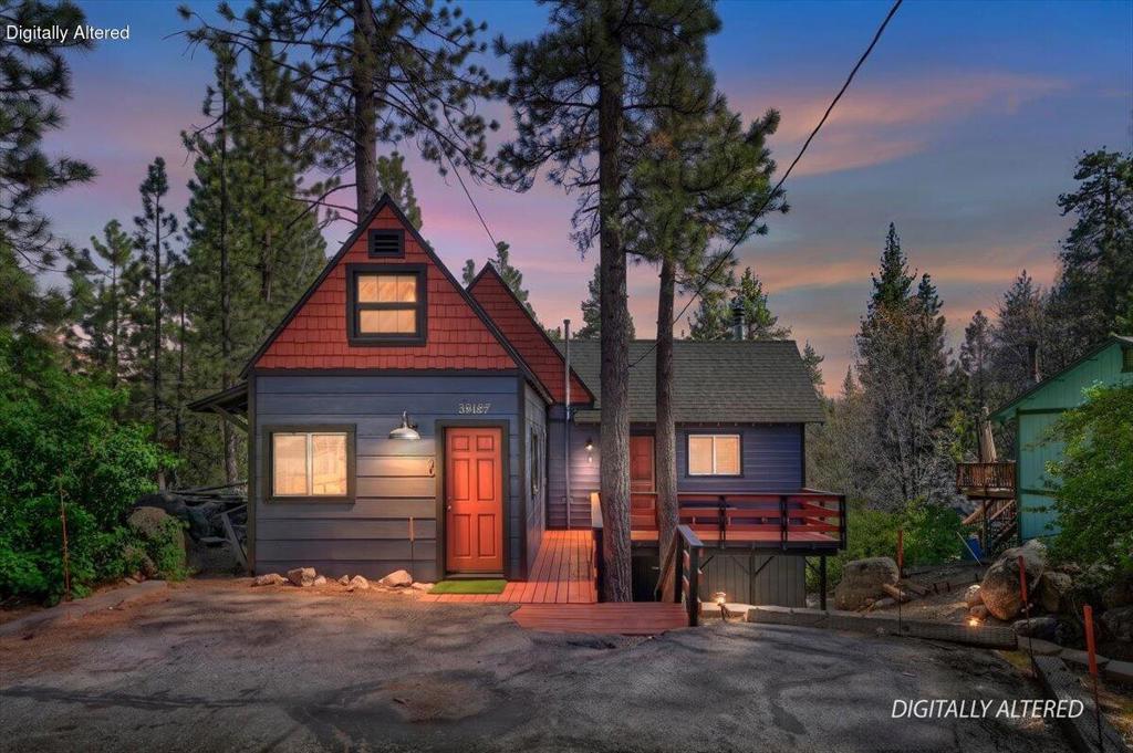 39187 Arapahoe Road — photo