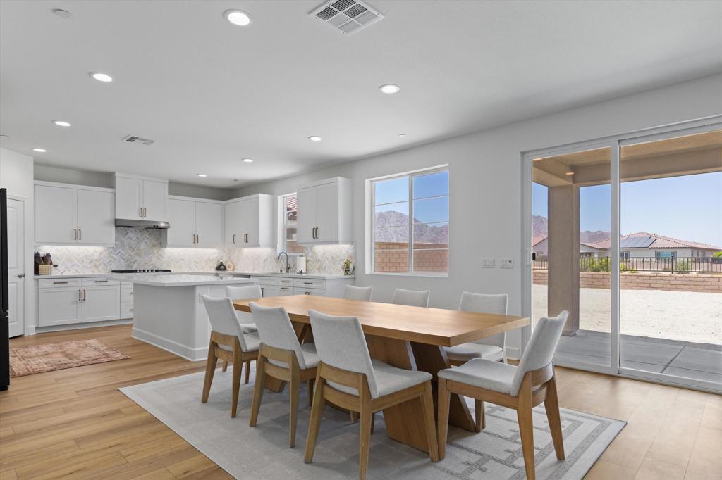 80442 Segovia View Way — photo