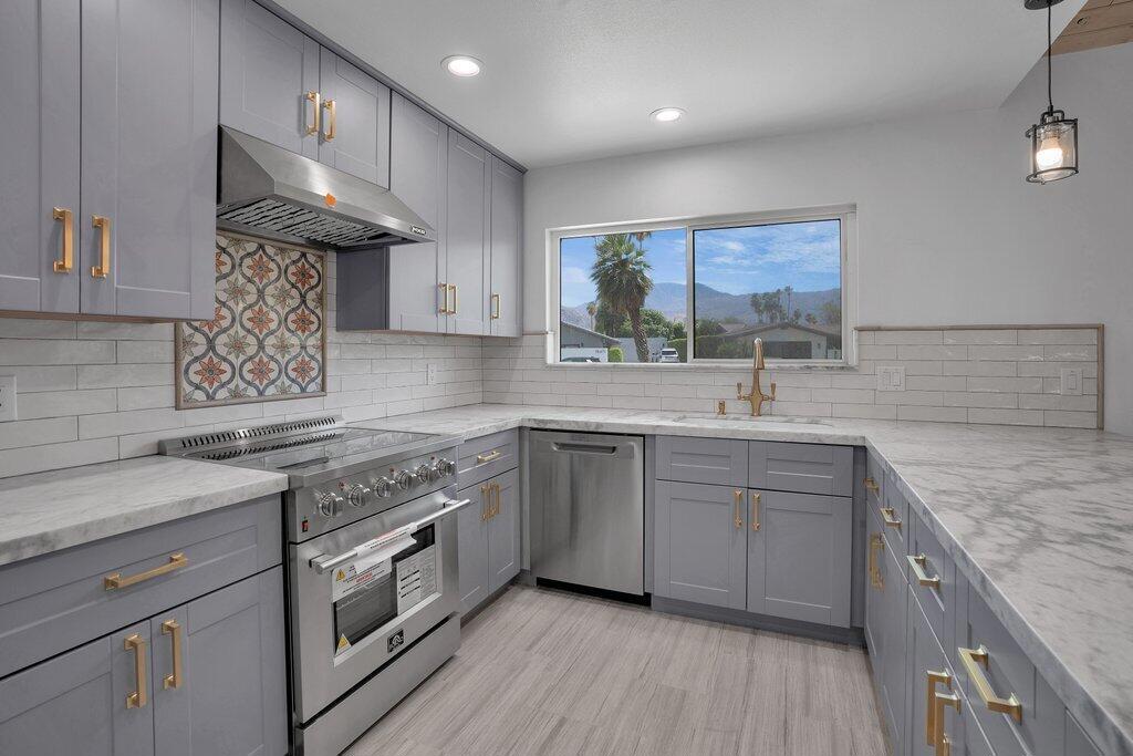 78472 Calle Huerta — photo