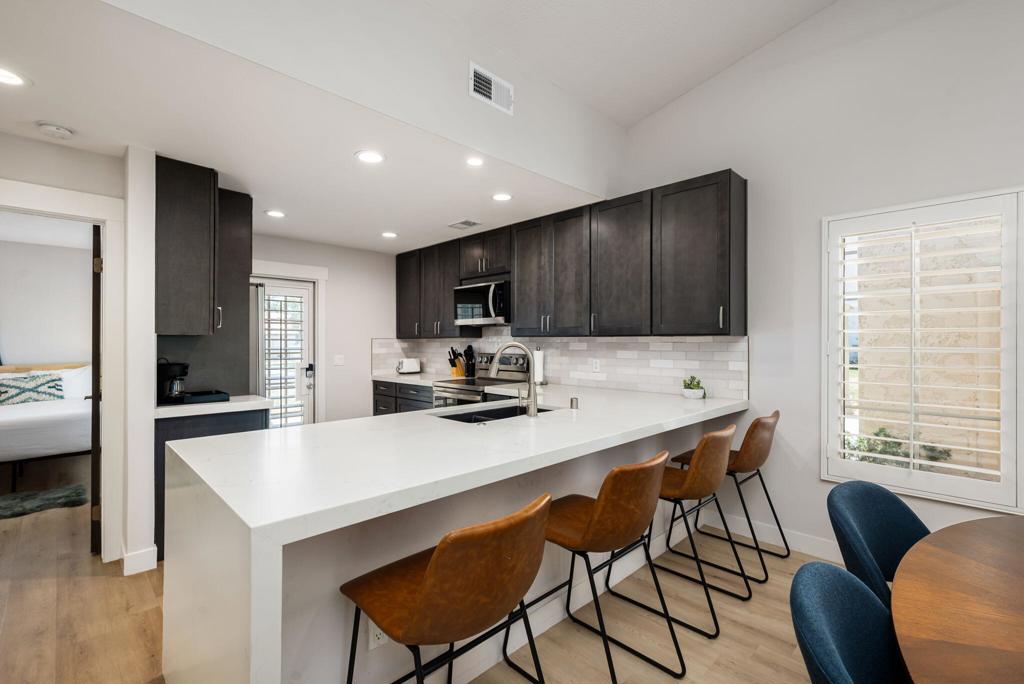 219 Desert Falls Drive E — photo