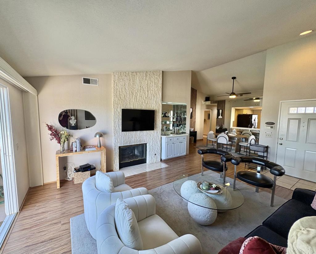 108 Desert Falls Drive E — photo