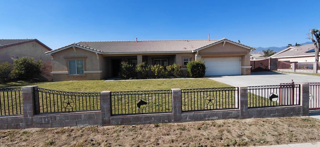 1523 Bryan Street — photo