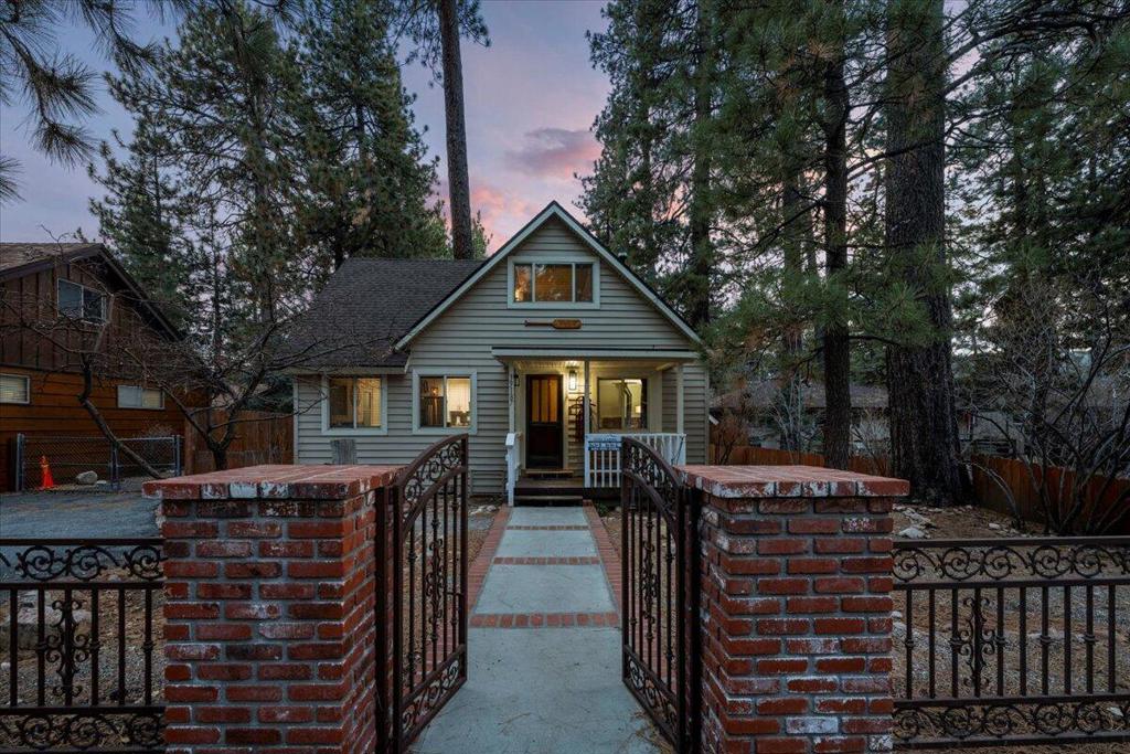 39187 N Bay Drive — photo