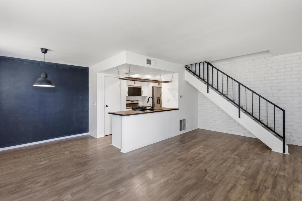 72532 Edgehill Drive 2 — photo