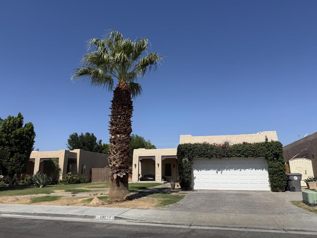 49135 Mesa Court — photo