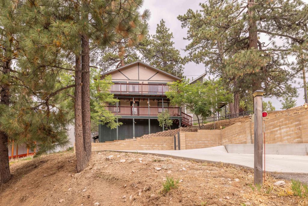 1087 Brookside Lane — photo
