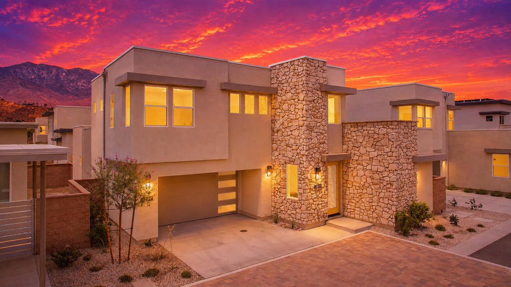 2677 Maverick Lane — photo