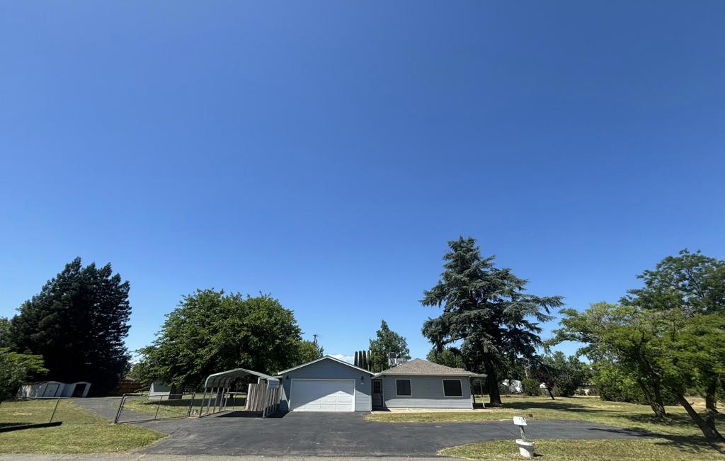 5050 Bo Peep Lane — photo