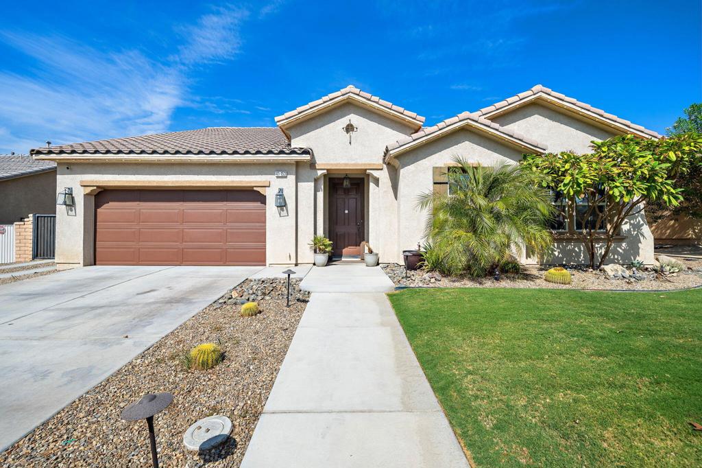 41153 Danforth Court — photo