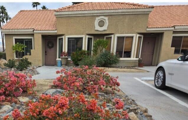 40840 Sandy Gale D — photo