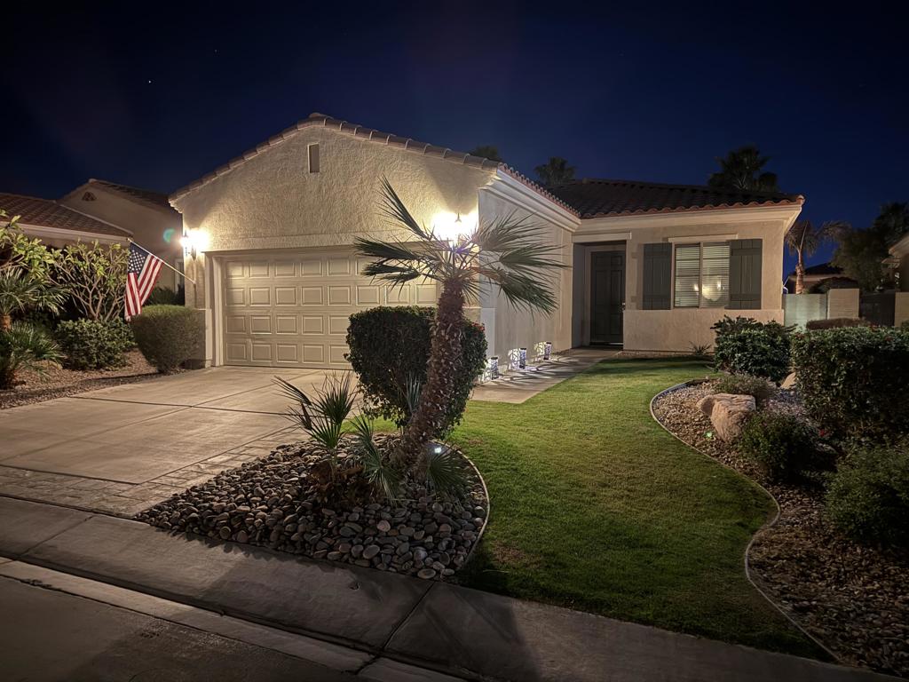 81919 Avenida Bienvenida — photo
