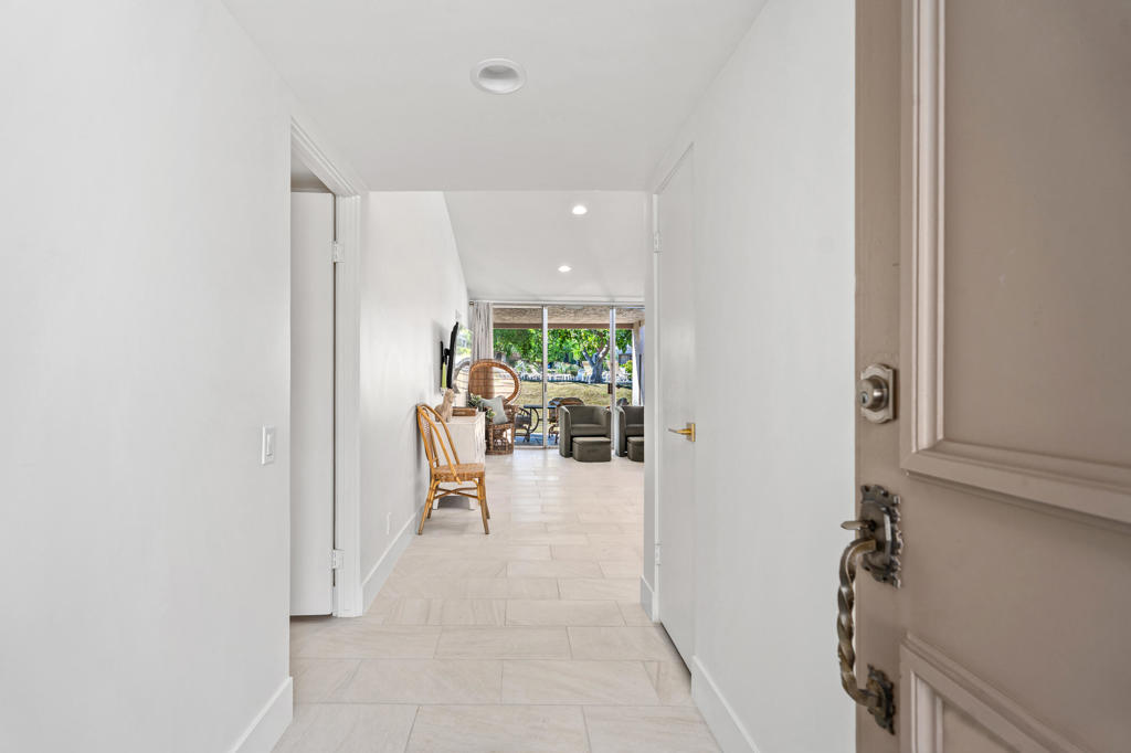 48885 Mariposa Drive — photo
