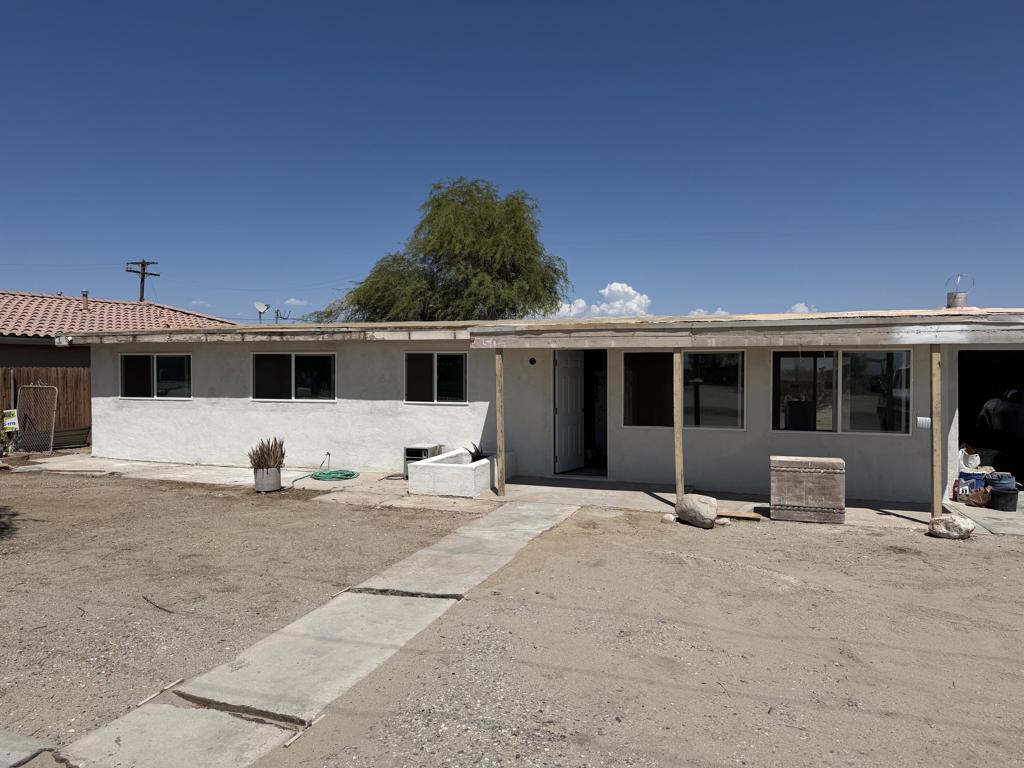 2502 Harbor Drive — photo