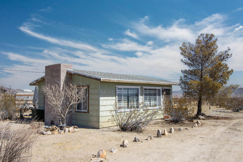 59962 Rocky Avenue — photo