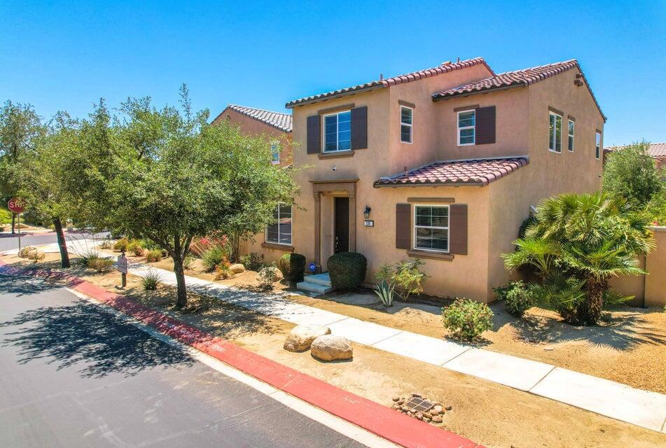 530 Calle Vibrante — photo