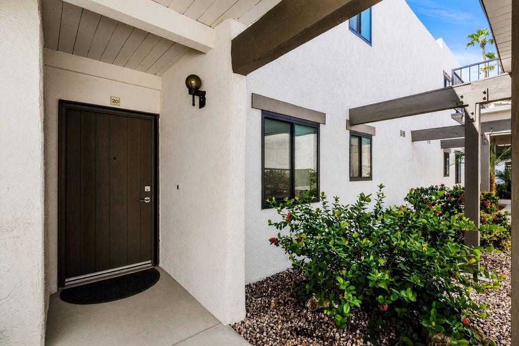 1050 E Ramon Road 20 — photo