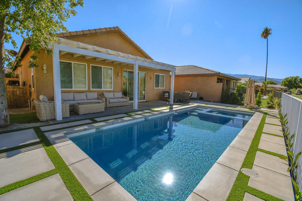 82756 Burnette Drive — photo