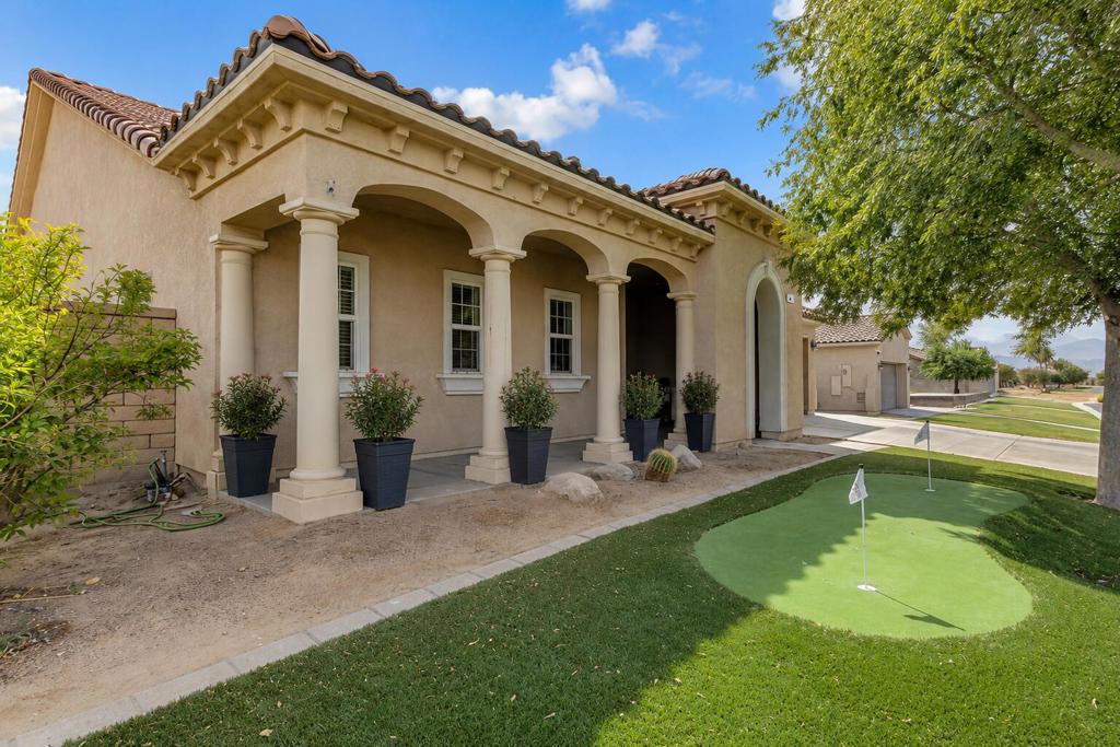 41096 Maxwell Court — photo