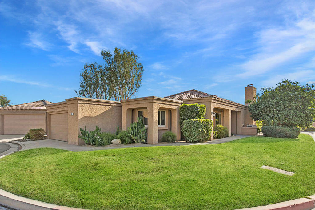 44239 Venice Court — photo
