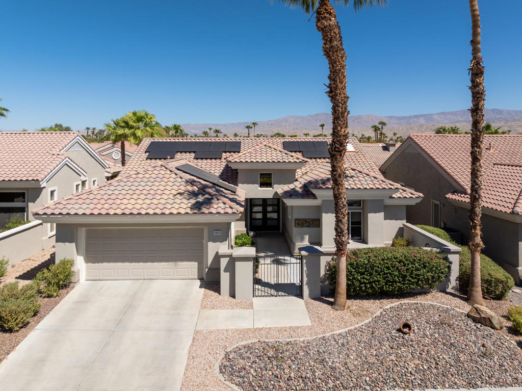 78576 Bougainvillea Drive — photo