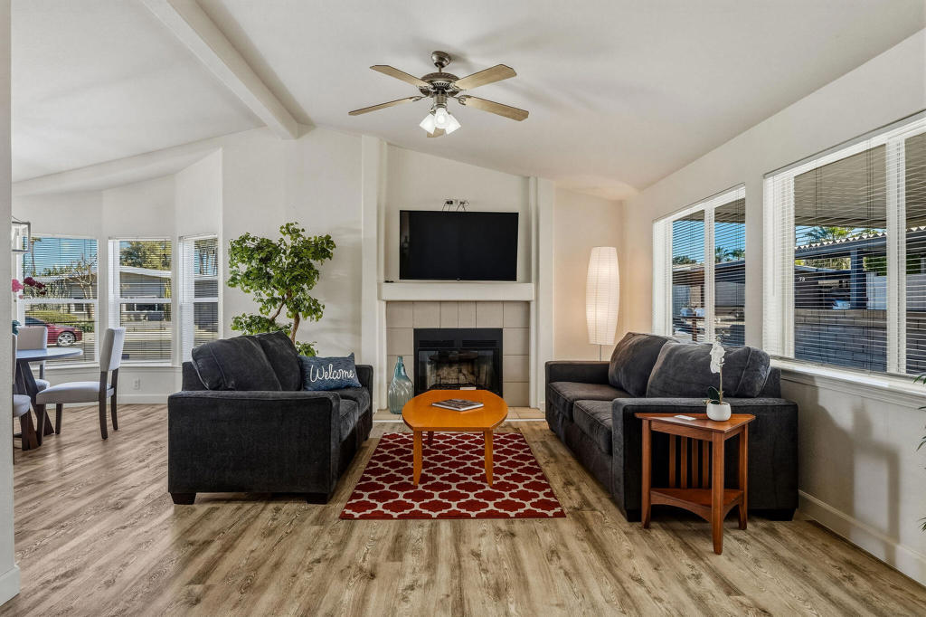 70 Rio Street, Rancho Mirage, CA 92270