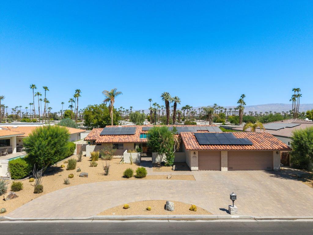 75582 Painted Desert Drive — photo